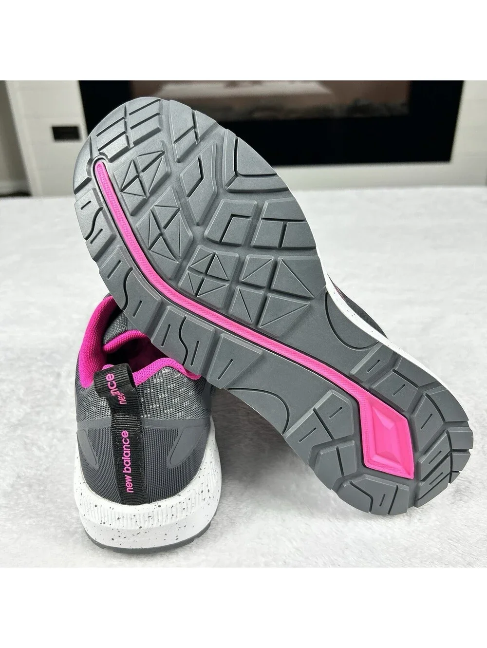 New Balance Women's Composite Toe Logic Industrial Shoes Size 7.5 Wide EH/PR New